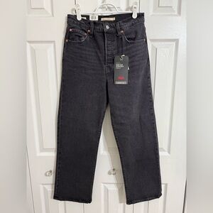 NWT Levi’s ribcage straight ankle jeans